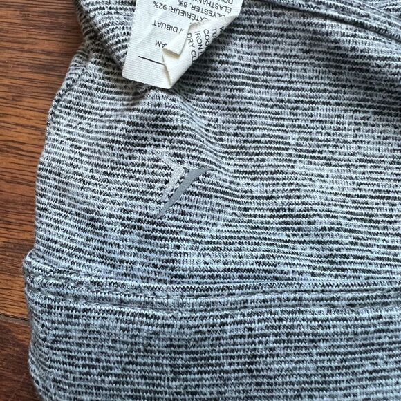 Old Navy Active Light Support Strappy V-Neck Sports Bra Size XXL Gray - Picture 4 of 8